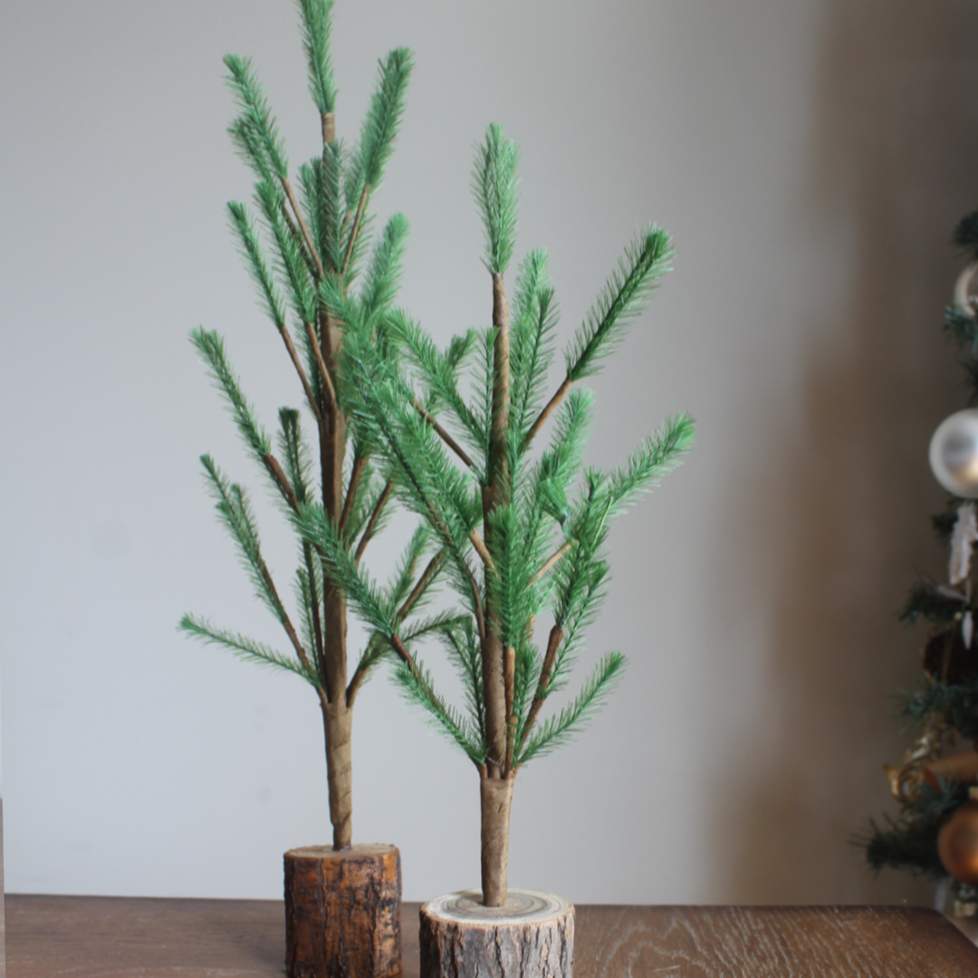 Holiday Feather Tree (L)